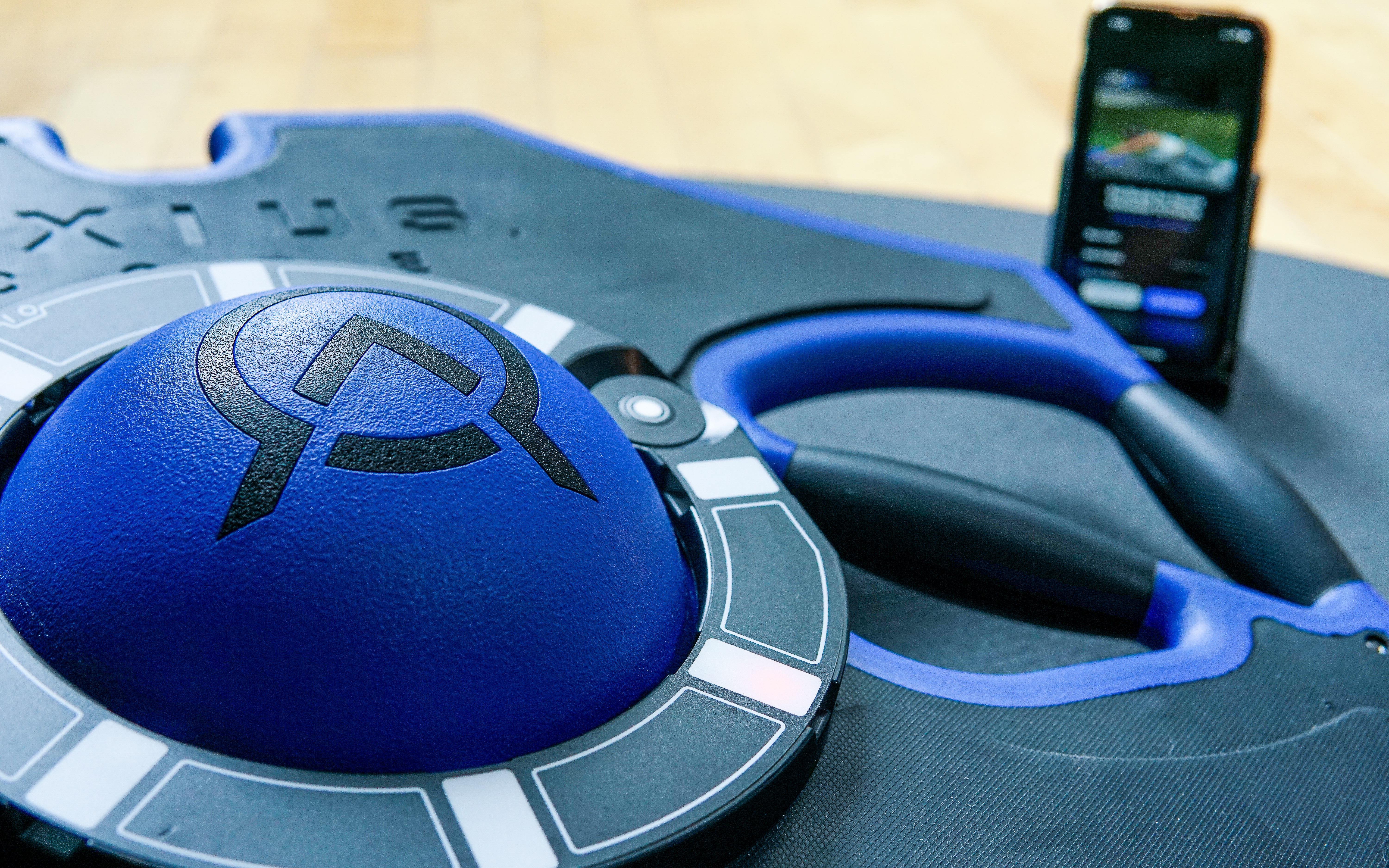 AXIUS Core (header image)